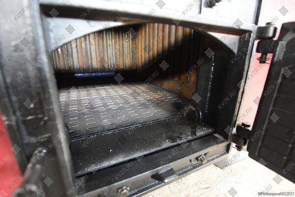 Колосниковая топка котла 0.58 МВт уголь дрова