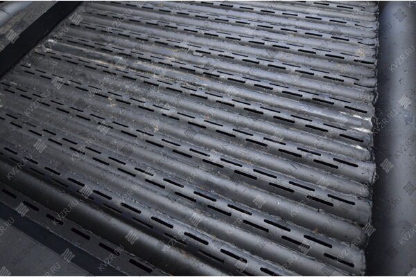 Колосниковая топка котла 930 кВт на дровах